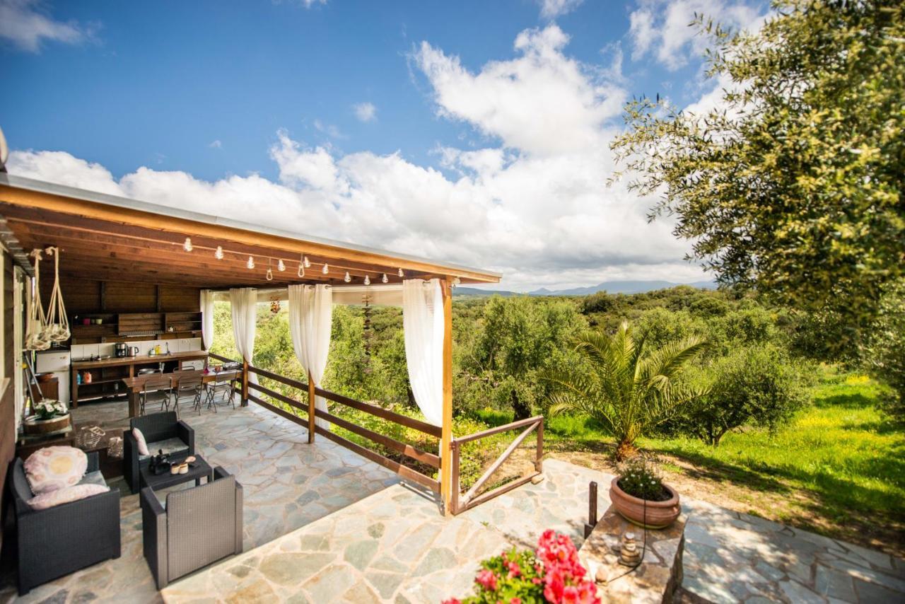 Hakuna Matata Holidays Wooden Lodge With Airco & Pool In Greek Olive Grove Метони Экстерьер фото